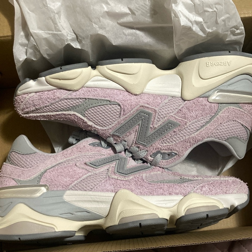 New Balance 9060 Purple White